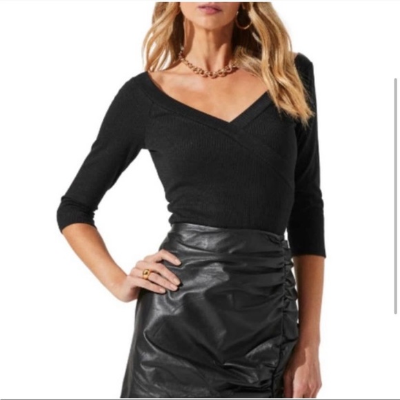 NWT ASTR Ribbed Bodysuit - Picture 2 of 5